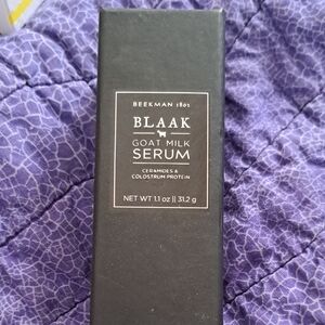 Beekman 1802 Blaak Goat Milk Serum - Black